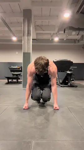 Nouveau skill, mains fermées #calisthenics 