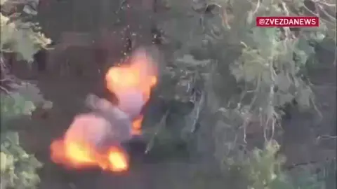 Russian UAVs destroyed Leopard and T-72 tanks of the Ukrainian Armed Forces near the village of Podoli in the Kupyansk direction.
