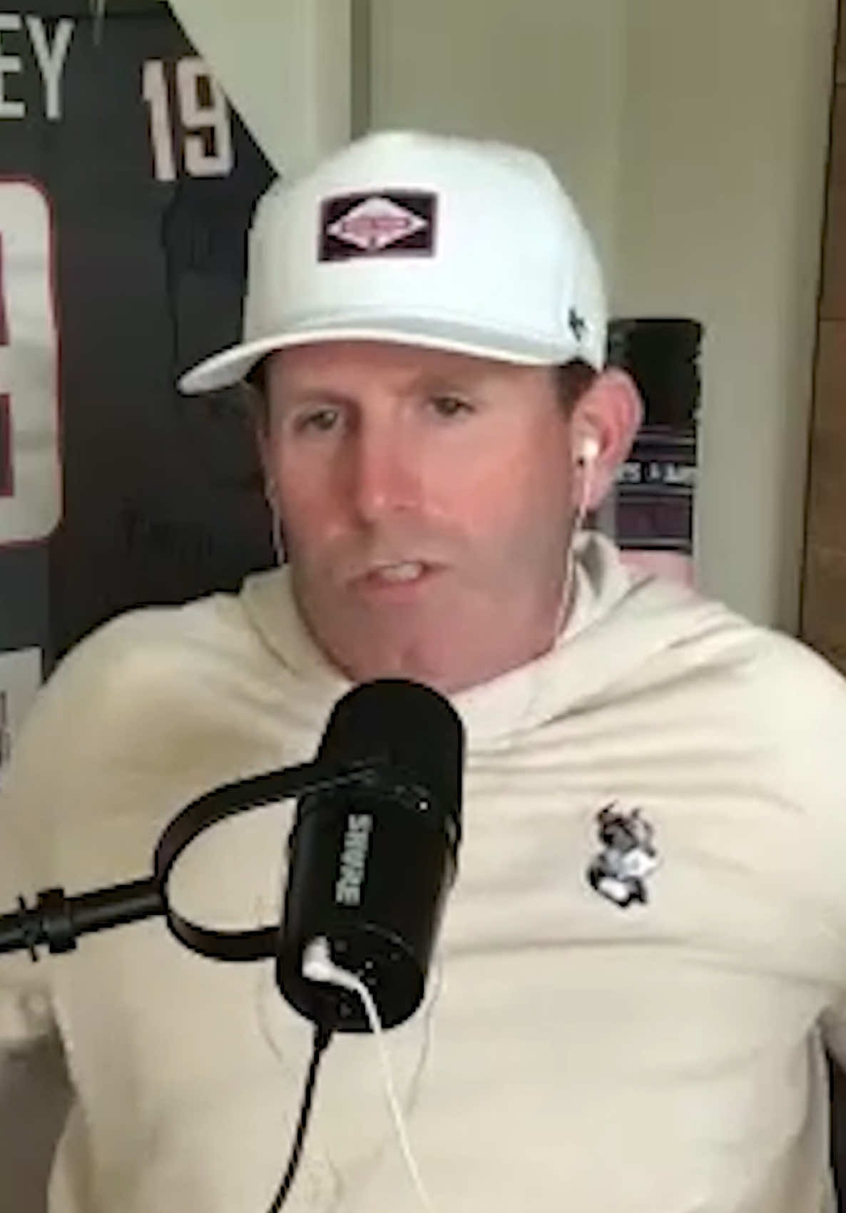 Should Bosco be at the @Barstool Beach House?