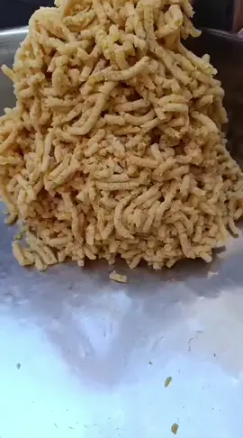#بنات كم كيلو برغل تعملو كبه 🙃
