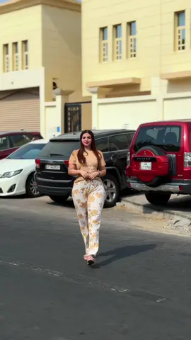 Join me on Tiktok live to chat with me! Add me on snap: heer786baloch  #heerbaloch 
