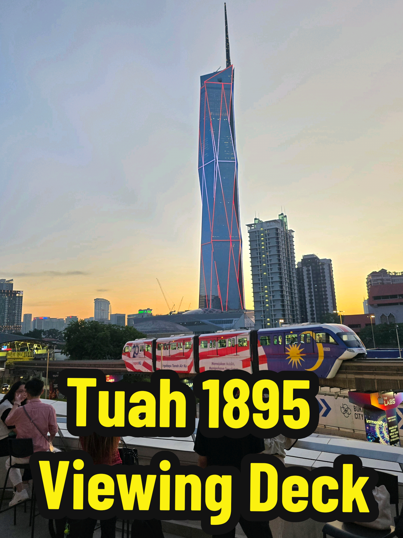 Have you visited the Tuah 1895 Viewing Deck? Here's how to get there! 1️⃣ Stop at Tuah 1895 main entrance beside Lala Port shopping center.  2️⃣ Take the escalator up to Lvl 1. 3️⃣ Walk out onto the Viewing Deck. 4️⃣ Find a free seat and enjoy! #klcc #eatingmalaysia #kualalumpur #lalaport #merdeka118 
