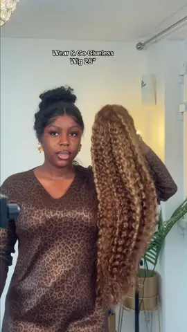 Wear and go glueless water wave wig 😍😍😍 #tiktoktopwigs #tiktokshop #highlightwig #iprowig #fyp 