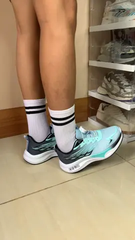 Sepatu sport running keren dan kekinian #sepatu #sepatuolahraga #produklokal #sepatusporty #sepaturunning 