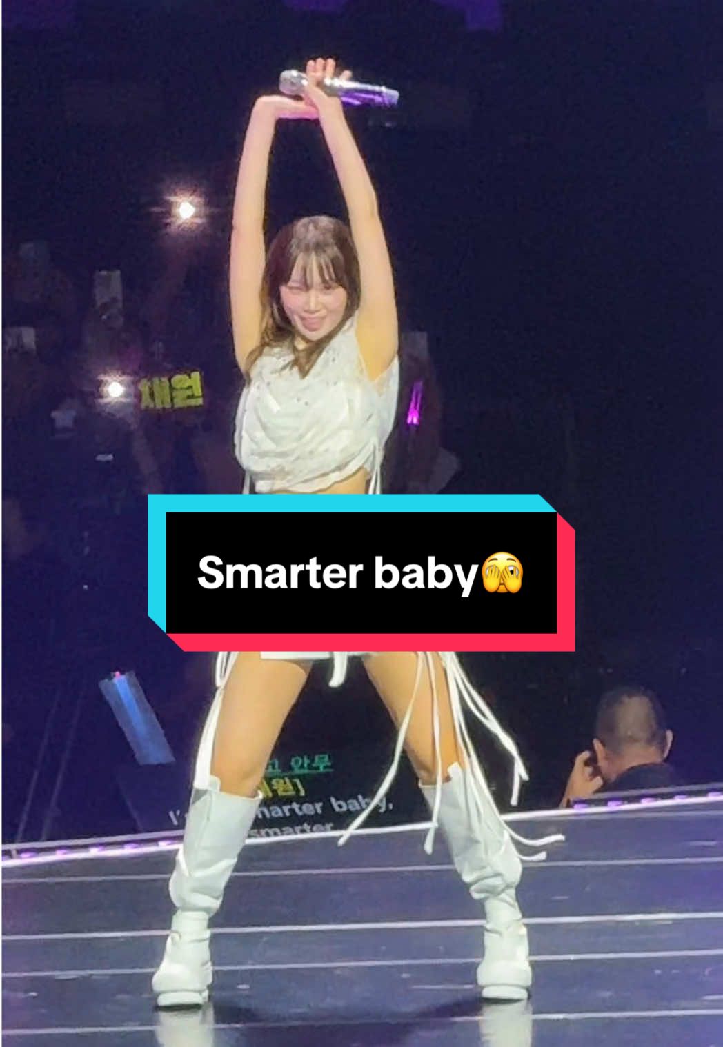 The moment all Chaewon’s fanboy been waiting all night🫣 #lesserafim #Easy_Crazy_Hot_In_Singapore #르세라핌 #kpop #chaewon 