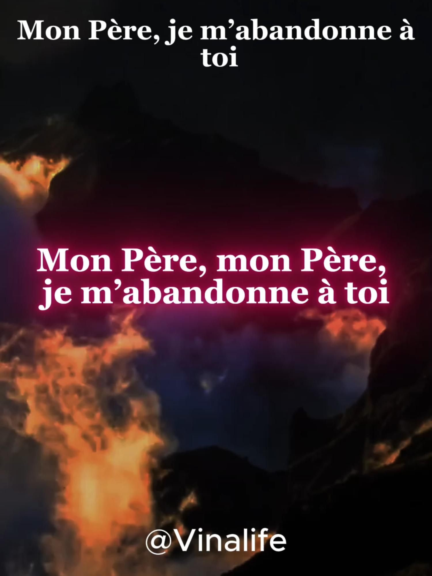 Mon Père, je m’abandonne à toi #catholique #christ  #pere #seigneur #mevoiciseigneur  #amour #vaticano #paradis  #tiktokcatholique ##enfantdedieu☝️🙏💕  #chant #louangeadoration  #foryoupage❤️❤️ #partage