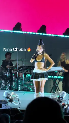 Bleib einfach in Graz hahah #NinaChuba #Nina #Chuba #Graz @Nina Chuba 
