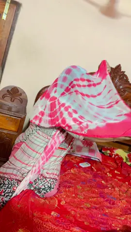 আমি চাই বউ সাজিয়া রং লাগাইয়া!!!😊✌️