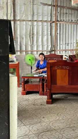 Hôm bữa ông chơi tay không có lợi nó đâu. #letuankhang #nhathuoclongchau 