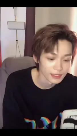 very cute he sings🍦🍨🎶🎼 old 📹 #ziyu#mixueicecream  #Revengedlove #thankuforsharethevideofc #thankyoutoonermarkonvideo 