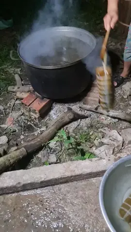Như Tết tới gần