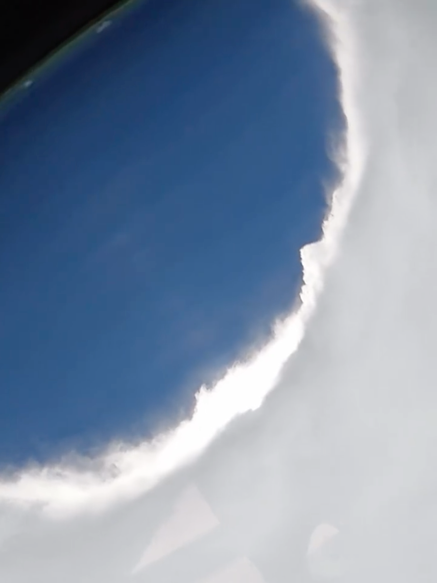 Flying in the eye of Hurricane Erin. Video: NOAA. #aviation #avgeek #hurricane #erin #hurricaneerin #airplane #aircraft #storm #eyeofthestorm #hurricanehunters #noaa #cockpit #cockpitview #cockpitviews #pilots #travel #fyp #foryoupage #foryou #pov #pointofview #fpv #aviationlovers #aviationdaily #aviationlife #aviationtiktok #aviationgeek #pilotsoftiktok #traveltiktok #tiktoktravel #traveltiktok #tiktoktravel #tiktokaviation