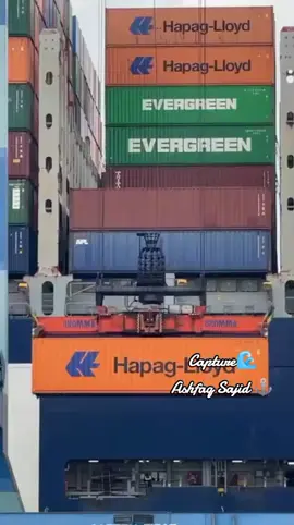 Container Loading🌊⚓#foryou #fyp #tranding #fyppppppppppppppppppppppp #unfrezzmyaccount 