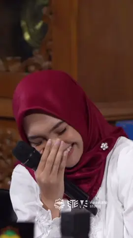 Jihan Audy diminta gus iqdam untuk bersholawat #jihanaudy #gusiqdammuhammad #cahpusat #sabilutaubah 