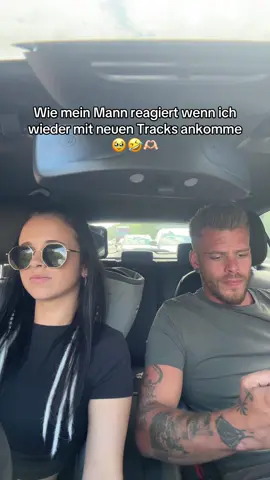 Zusammen raven gehen lieben wir 🥹🤍☝🏻 #husbandandwife #rave #techtok #ravetok #fürdich 