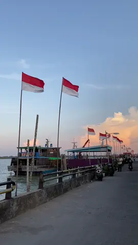 Sore hari di kampung halaman tercinta🥹🤍 #kampunghalaman #kampunglaut 