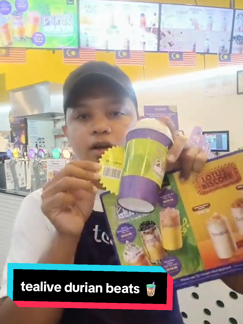 tealive durian beats yg creamy utk semua durian lovers, hanya durian D24 terbaik di pilih dengan oleh HERNAN FOOD terus ke dalam minuman kamu 🧋 , cepat singgah & try sendiri minuman terbaru ini & yg bestnya bila beli durian drink ni kamu boleh dapat 15% off untuk pembelian durian drink seterusnya @Tealive Asia #tearistarchallenge #tealivedurianbeats #tealivejagungbeats #tealive #CapCut 
