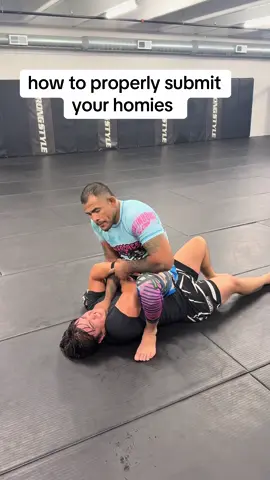 only for the homies #mexicangroundkarate #brazilianjiujitsu #grappling #mothersmilk #darthvadersub 