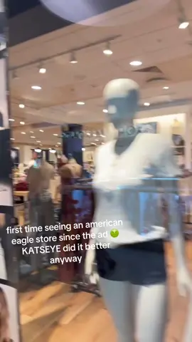 “my jeans are blue” no your genes are r*cist #katseye #foryoupage #fyp #americaneaglejeans 