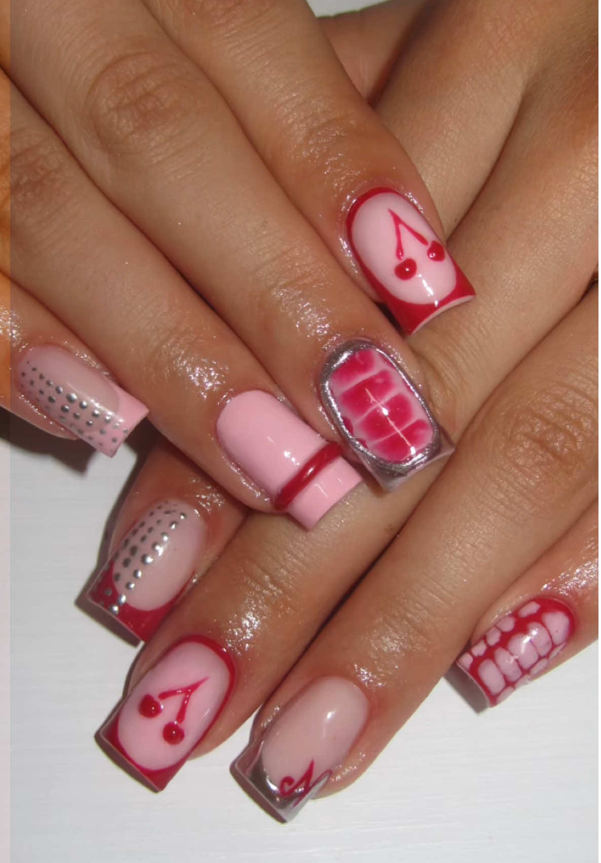 @𝐍𝐚𝐢𝐥𝐬 𝐛𝐲 𝐋𝐞𝐧𝐢 🫣🫣 was sagt ihr zu  dem Gel?  #nails #nailart #nailinspo #nailtutorial #buildergel #pinknails #storytime #CapCut 
