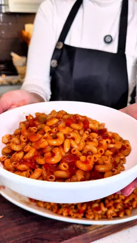 مكرونتي المفضله اللي مابستطعمش غيرها😂❤️#ناديه_السيد #nadiaelsayed #pasta #مكرونه_بالصلصه #pastaredsauce 