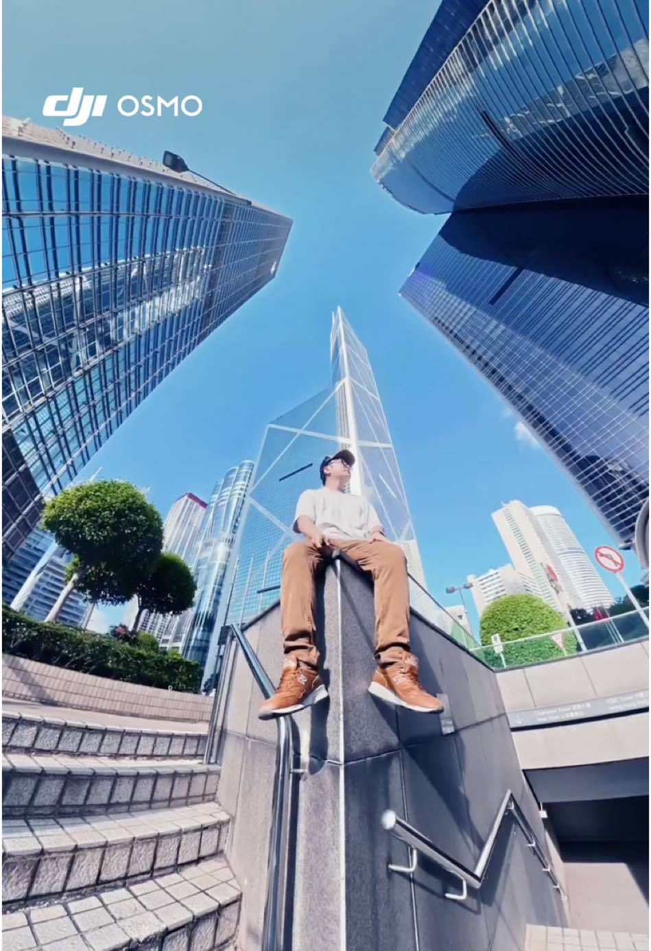Ready for a quick HK tour? 🇭🇰✨ See the city from a whole new perspective with Osmo 360 — unique angles, stunning views. 🌀 🎥: @jsrpixel #Osmo360 #DJIOsmo #HongKong #CityViews #360Camera #Timelapse #fyp