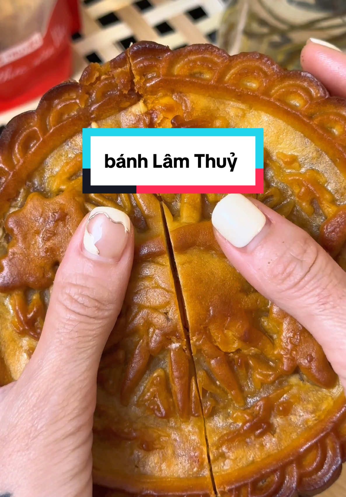 Bánh trung thu mochi Lâm thuỷ mời mn nha. #food #ancungtiktok #duyenoioi #reviewfood #banhtrungthu #banhtrungthulamthuy 