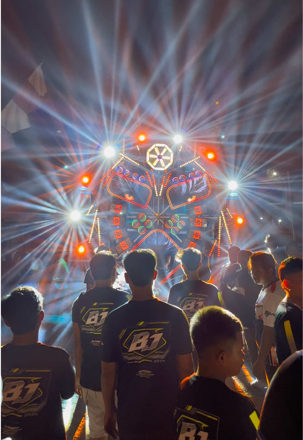 Seketika langsung terhipnotis 🤩 @tahubalap audio @STAR_LIGHTING💫 #karnavalparerejo #purwodadi #pasuruan24jam #viralfyp #fyp @DIDIK JANGKRIK PROJECT @Didik efendi 