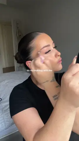10 min makeup routine using all my favourites🤍 @Aveeno @Weleda UK @MaybellineUK @Revolution Pro @REFY @e.l.f. Cosmetics @HNB Cosmetics @got2b #getreadywithme #makeup #easymakeup #mumsoftiktok 