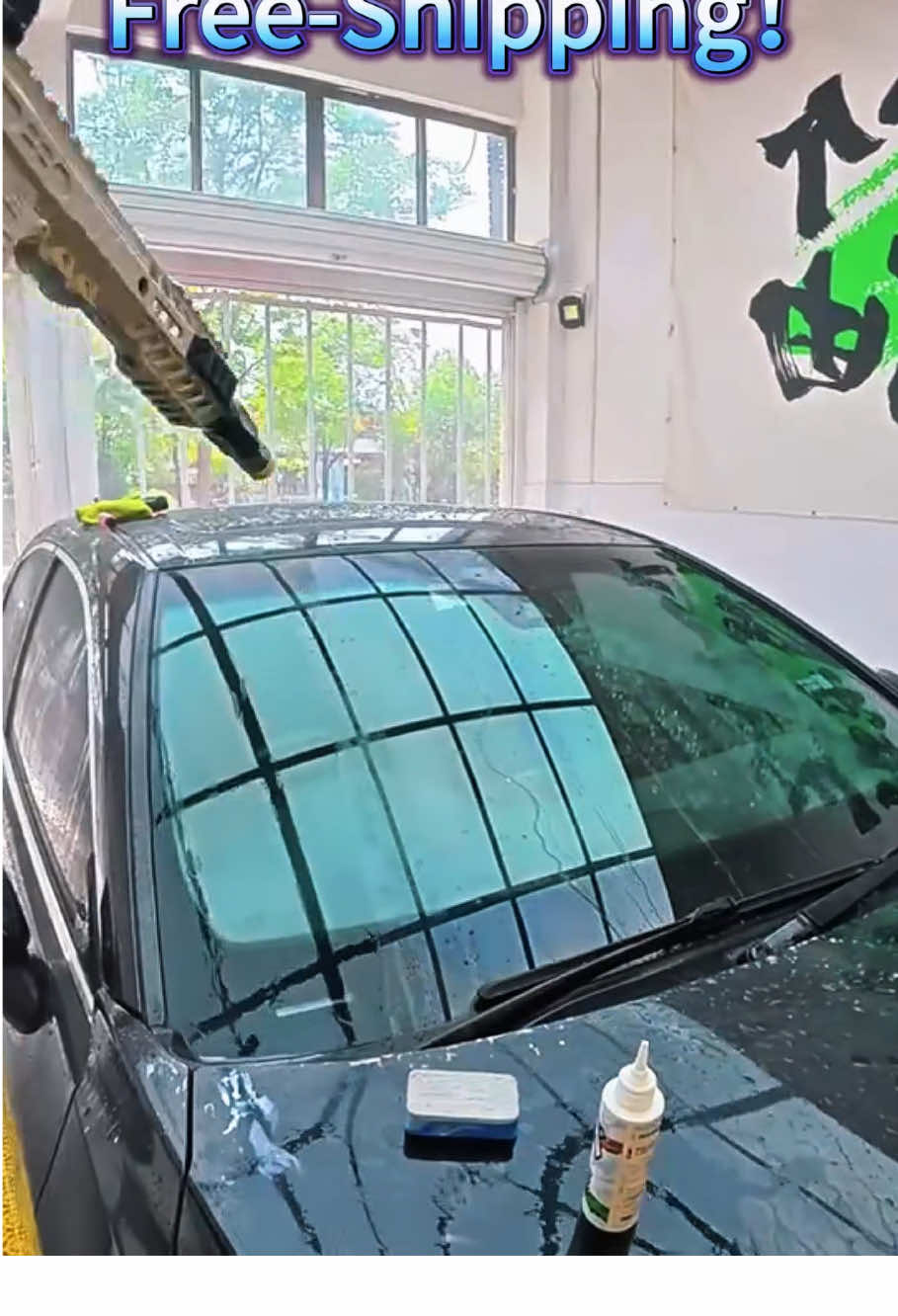 Super powerful oil film cleaner,a must have for car enthusiasts #car #oilremoval#watermarktutorial #carclaning #nowatermark 