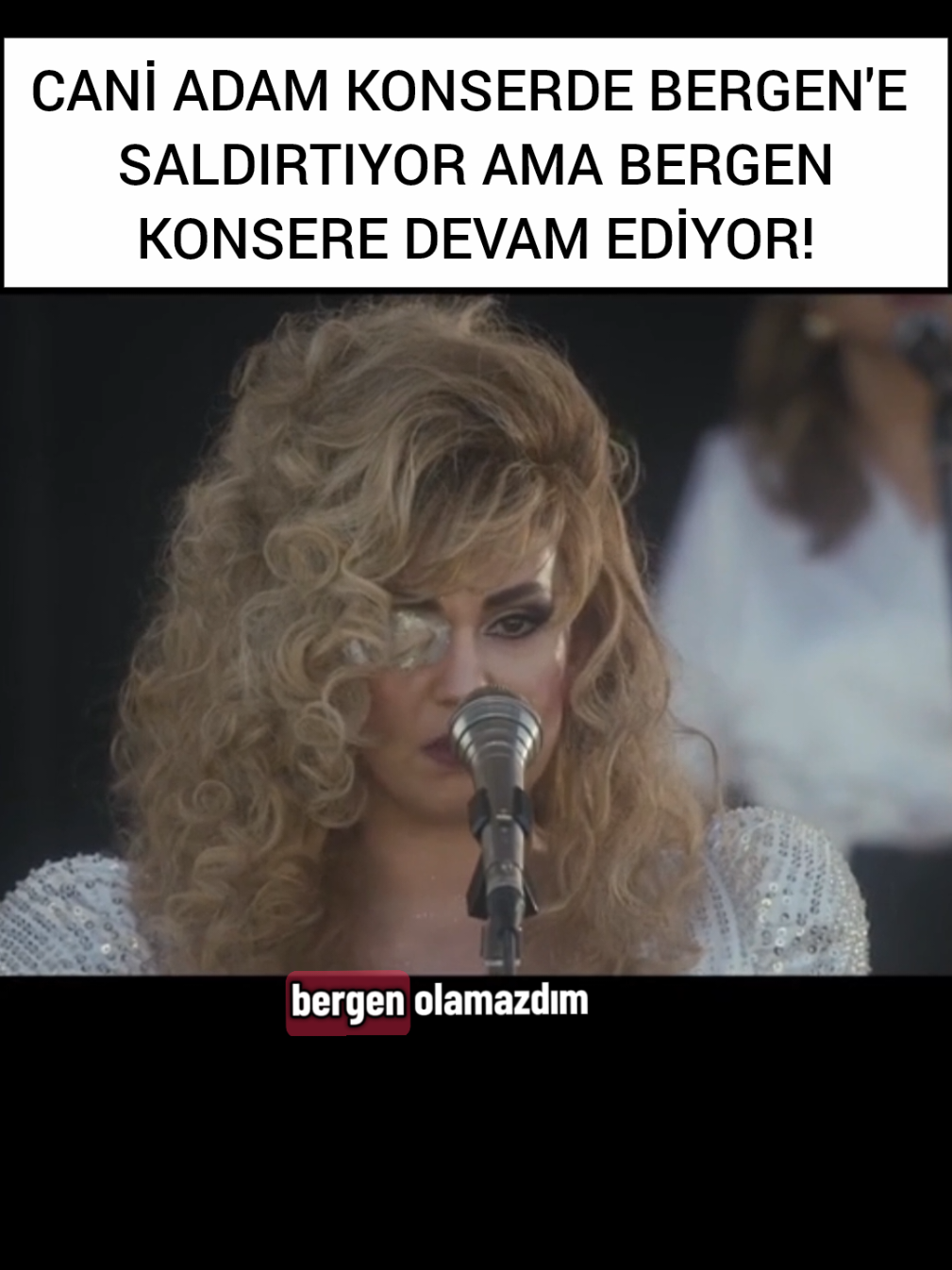 Cani adam konserde Bergen'e saldırtıyor ama Bergen konsere devam ediyor. #bergen #müzik #keşfet #virall #film 