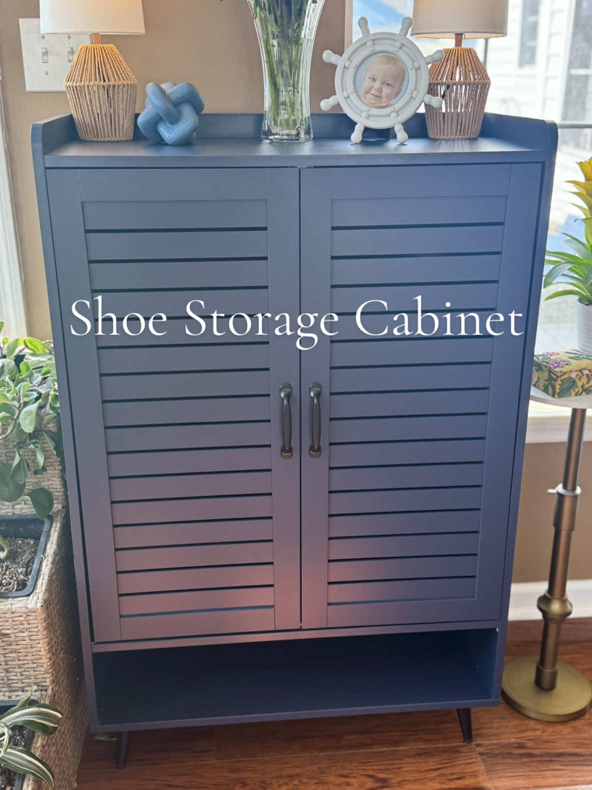 The space in the cabinet is abundant!! Impressive quality as well @COZPAW #shoecabinet #cabinet #shoestorage #furniture #affordablefurniture 