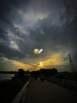 😅🩹 #foryou #foryoupage #vairalvideo #tiktok #tanding @TikTok @TikTok Bangladesh 