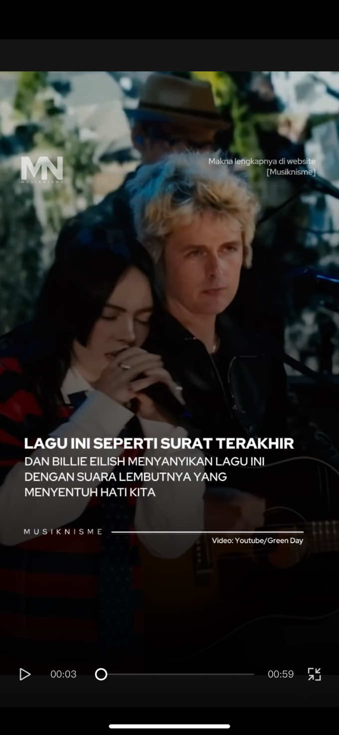 Lagu ini sebenernya udah penuh perasaan, tapi dengan suara Billie Eilish, nuansanya jadi beda banget. Versi aslinya dibawakan Billie Joe Armstrong dengan energi cinta yang raw dan jujur. Tapi waktu Billie isi verse kedua, lagunya terdengar lebih rapuh, lebih intim, seolah-olah lagu itu ditulis khusus buatnya. Billie Joe sendiri bilang, nyanyi bareng Billie Eilish adalah pengalaman yang nggak akan dia lupakan. Dan bener aja, penonton pun ikut kebawa suasana: hening, larut, lalu tepuk tangan panjang setelah lagu selesai. Di balik semua itu, kolaborasi ini buktiin satu hal: Last Night on Earth adalah lagu yang bisa menembus generasi. Dari Green Day yang nulisnya di 2009, sampai Billie yang kasih sentuhan baru di 2025, pesannya tetap sama, tentang cinta yang ingin disimpan sampai akhir waktu. So, Gimana menurut kalian? #musiknisme #greenday #lastnightonearth #billieeilish 