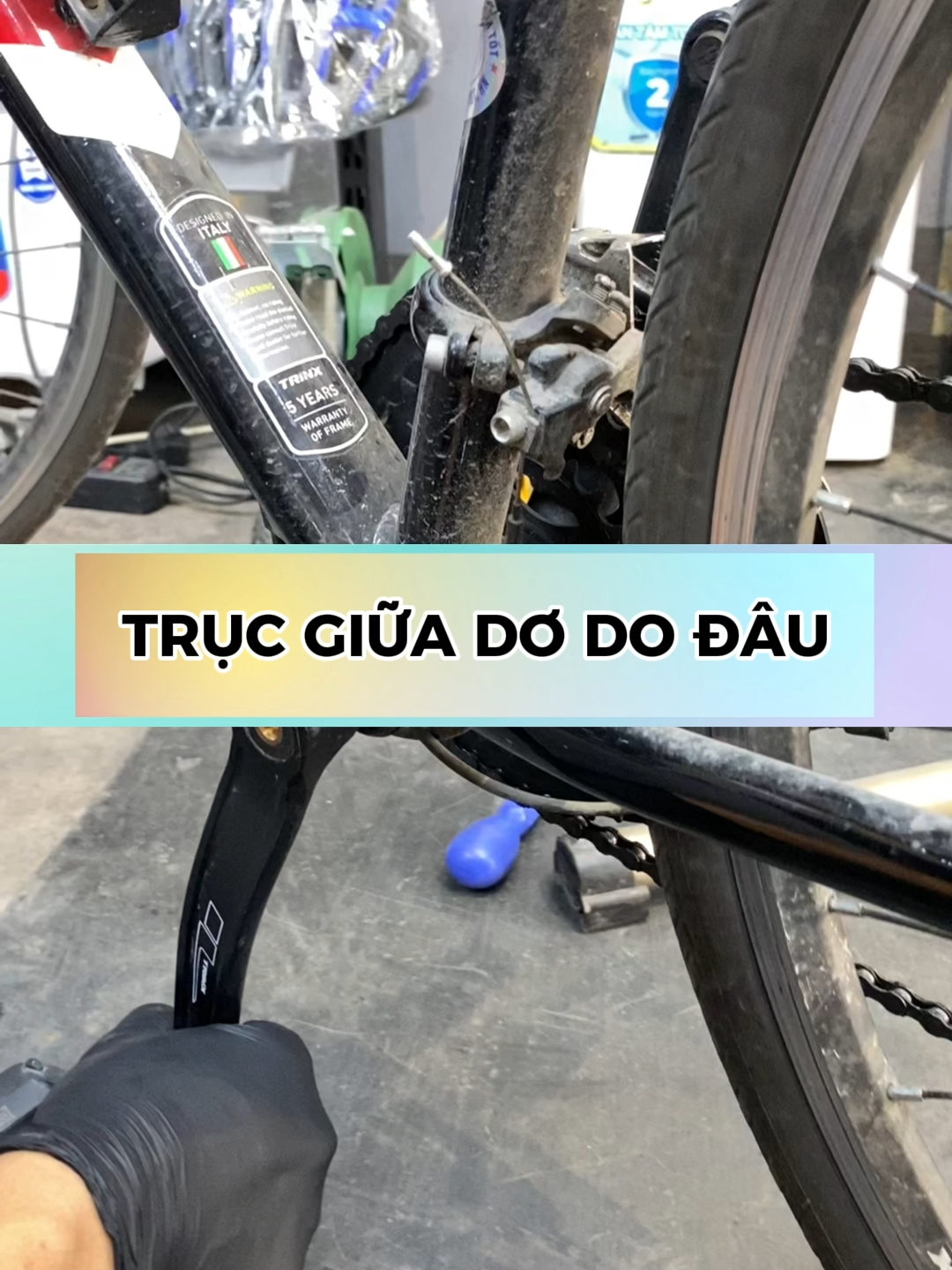 Xử lí trục giữa dơ #cyclingtips #cycling #cycletips #meoxedap #tipsandtricks #benhvienxedap