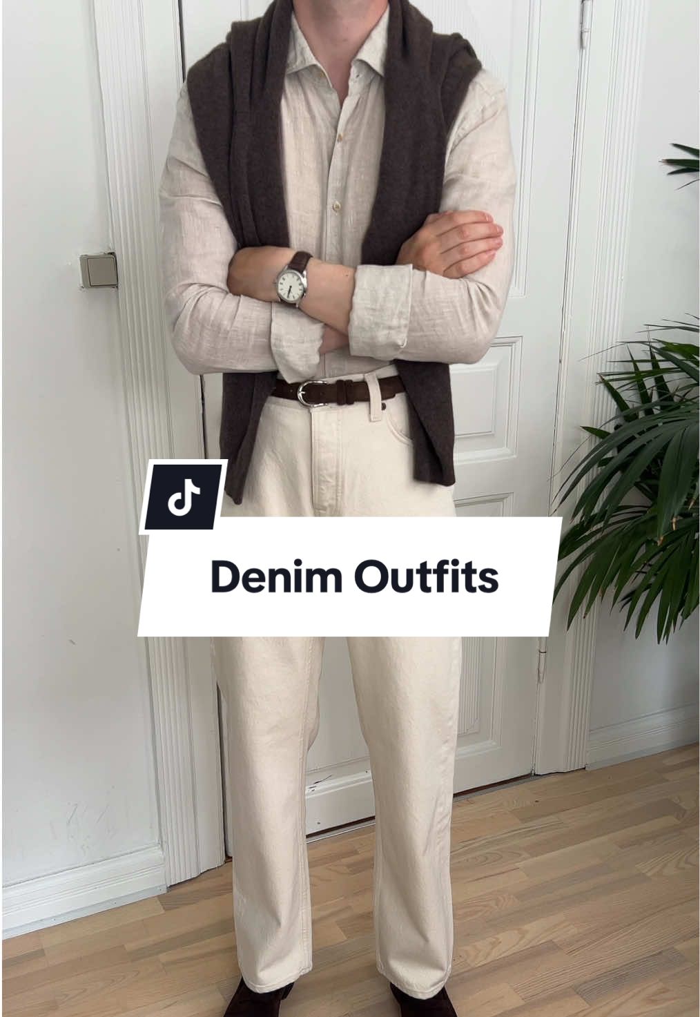 This year, I’ve started wearing jeans again after several years without them—and I’m really loving them. They’re perfect for achieving a more casual look, which is exactly the vibe I want to bring more into my wardrobe this year. Here I’m wearing five different pairs, all sharing a straight fit and a high waist. #menswear #mensstyle #mensfashion #denimjeans 