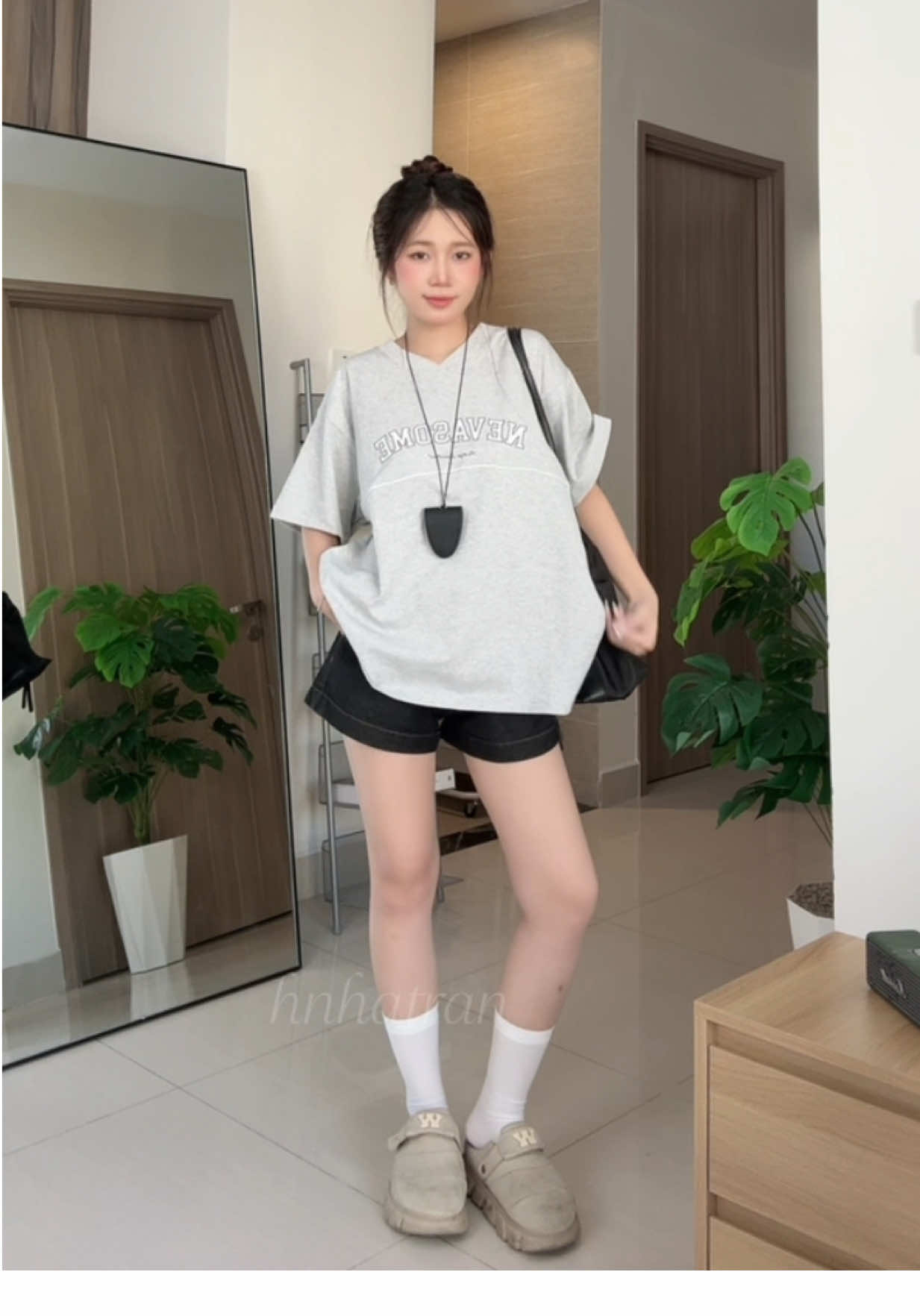 Chốt đơn 2 màu gọn lẹ lun 😽 #cheangthichmacdep #outfit #outfitoftheday #OOTD #trending 