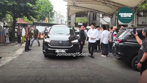 Ziarah Makam Gus Dur di Jombang, Kaesang: Spirit Beliau Ada di PSI #jombang15detik #beritaterkini #kaesangpangarep  #psi  #kaesang 