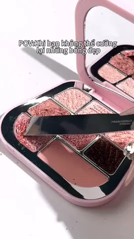 Lì mịn màng, nhũ thì trong veo ^💄🥺🙆 #focallure 
 #focallurevn
 #eyeshadow
 #eyeshadowpalette
 #phanmat