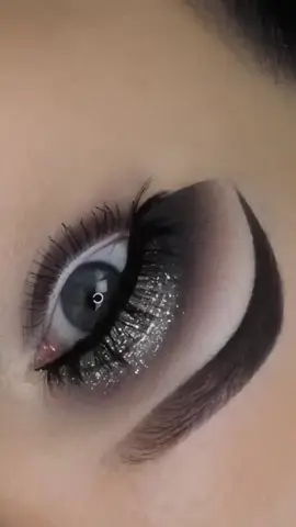 beautiful Smoky glittery eyes🪩#fyppp #fypppppppppppppp #foryou #eyes #eyemakeuptutorial 