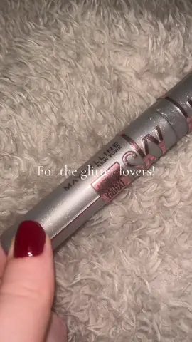 Love love love #glitter #maybelline #mascara #skyhighmascara 