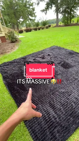 Replying to @Itz.011Y.  machine washable  #blanket #blanketlife #warm #fall #falldealsforyou 