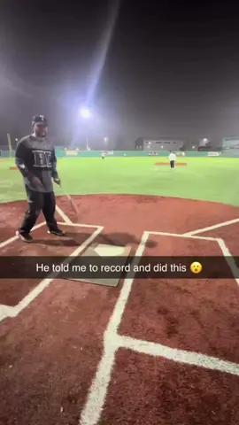 The solid contact was impressive 👀 (via @mfjuju2) #baseball #softball 