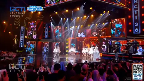 Tanpa Cinta - JKT48 X Tiara Andini  at Konser Selebrasi Hut RCTI ke 36 #jkt48 #tiaraandini #rcti #fypシ゚ 