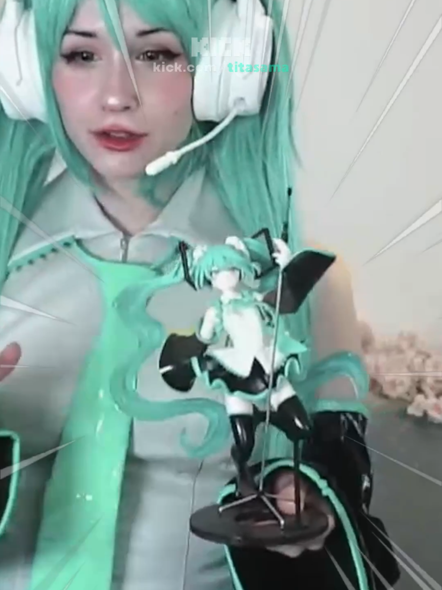 Transformandome en MIKUUU • kick.com/titasama • #titasama #titabruh #kick #kickstreaming #argentina #humor #cosplay #hatsunemiku #miku #hatsunemikucosplay #grwm #mooor