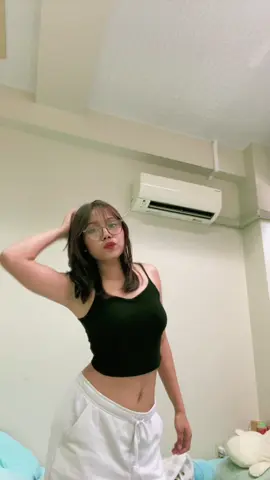 #မြင်ပါများပီးချစ်ကျွမ်းဝင်အောင်လို့🤒🖤 #ချစ်တဲ့စိတ်လေးနဲ့ကြည့်ပေးပါနော်😘😘😘😘 #japanရောက်မြန်မာမလေး🇯🇵🇲🇲🌻 #fpyပေါ်ရောက်စမ်း😒👊 #trendဂျွိုင်းဘီကွာ🤭🙊💗 #ဘလိန်းကြပါအုံး #ကိုကို 