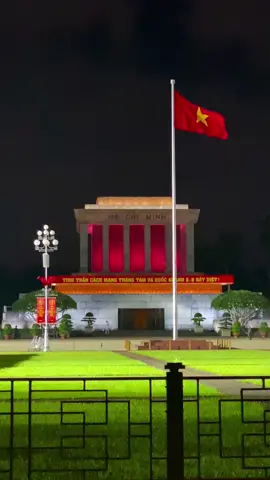 #xuhuong quảng trường ngày 22/8 cờ đỏ sao vàng tung bay phấp phới mừng đại lễ của dân tộc#a80 