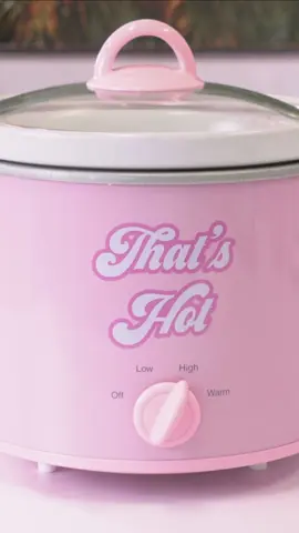 Slow cooker but make it iconic ✨💗 #parishilton #pink #slowcooker #cooking #aesthetic 
