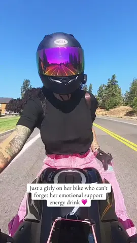 #fyp #monsterenergy #kawasaki #girlswhoride #bikergirl 