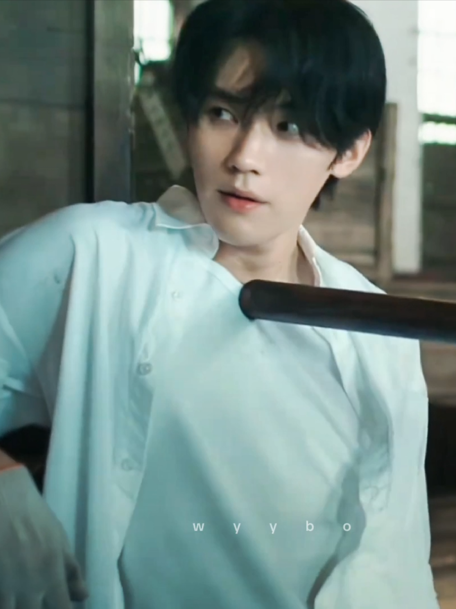 [ #TWELVELETTERS ] — tang yixun mode pecicilan🧎‍♀️ #zhouyiran #tangyixun #cdrama #chineseboy 